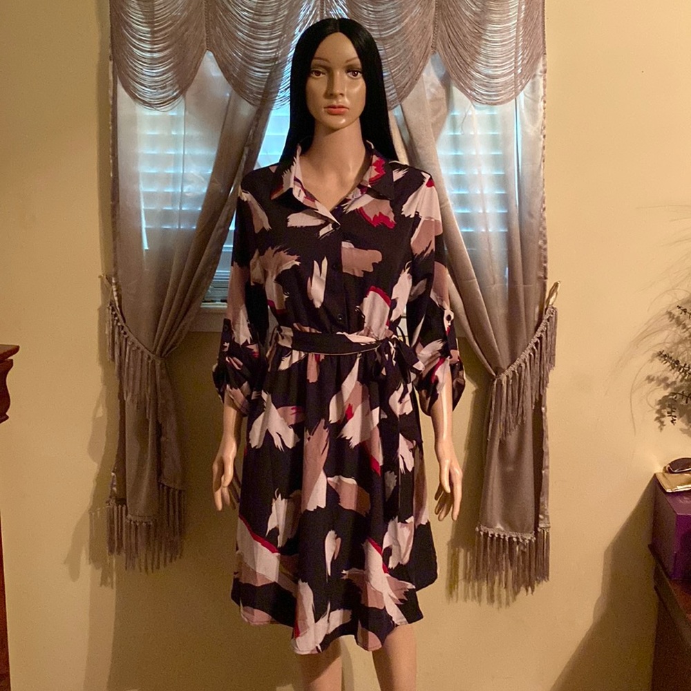 “Roll Sleeve Shirt Dress”